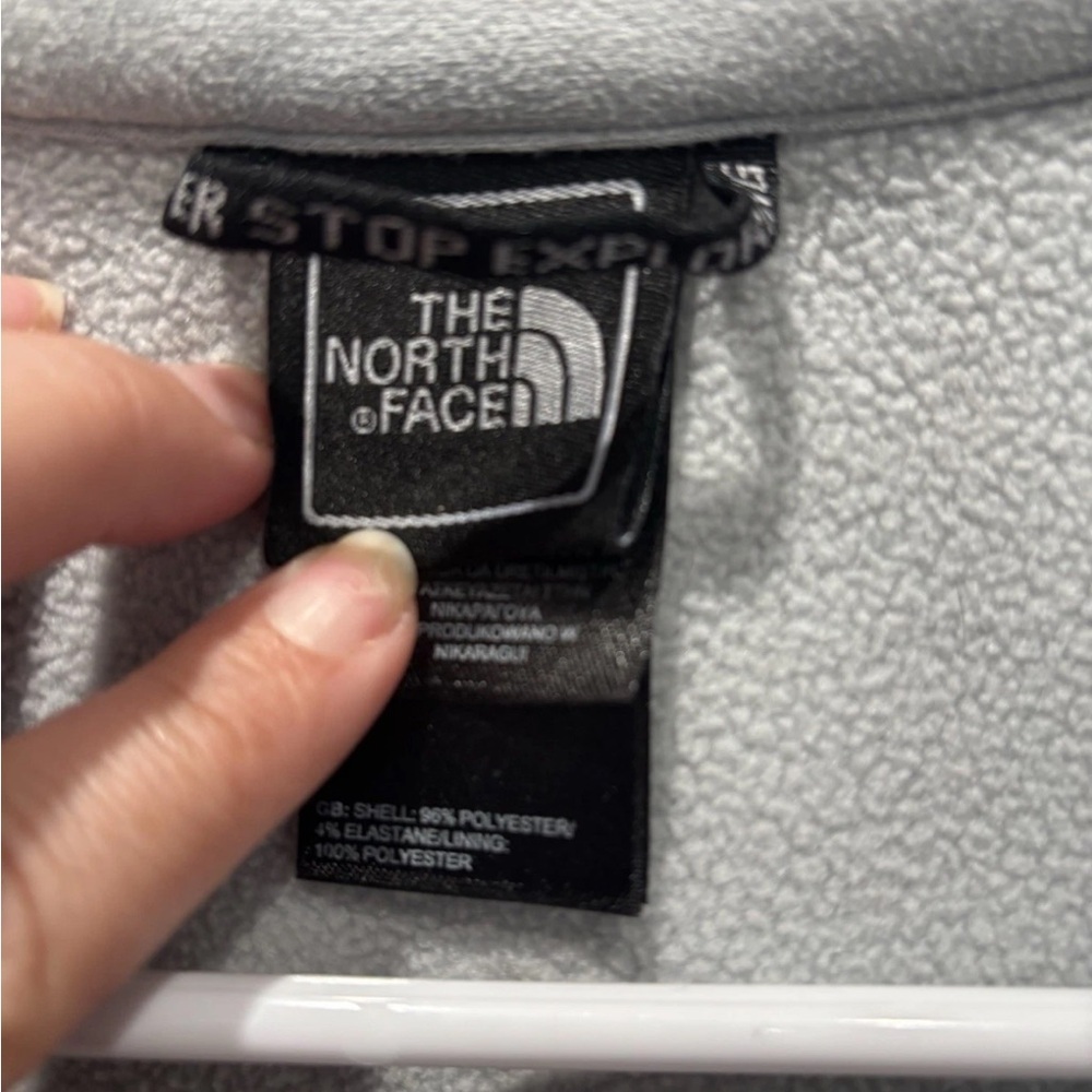 The North Face Women's Floral White Gray Jacket - Picture 5 of 7